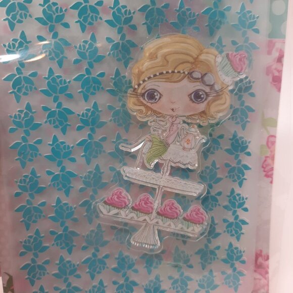 Crafter's Companion - Stamp + Emboss Folder Girl with Cupcake NWOT - Picture 8 of 8